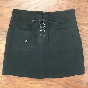 Faux suede lace-up black mini skirt